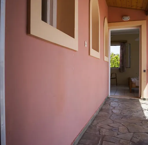 Kantouni * Svoronata